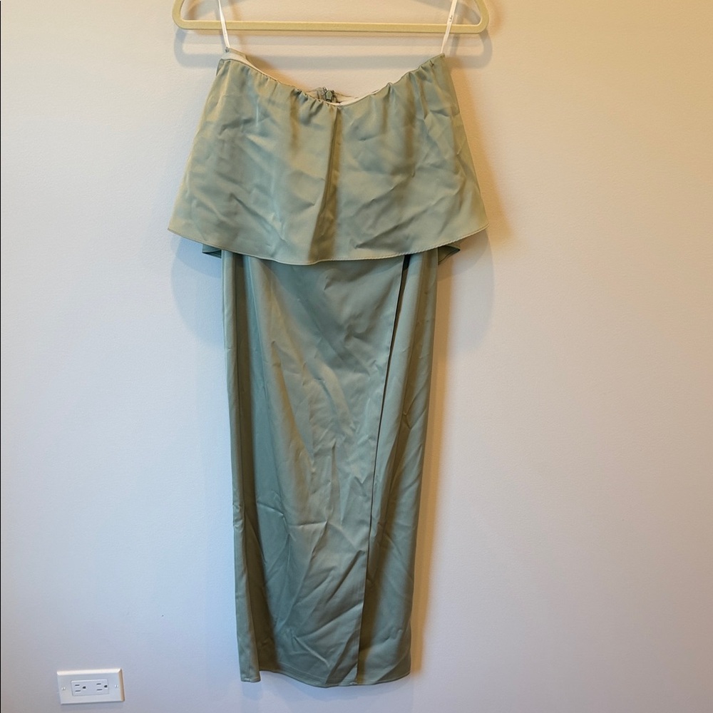 Elegant Strapless Green Dress
